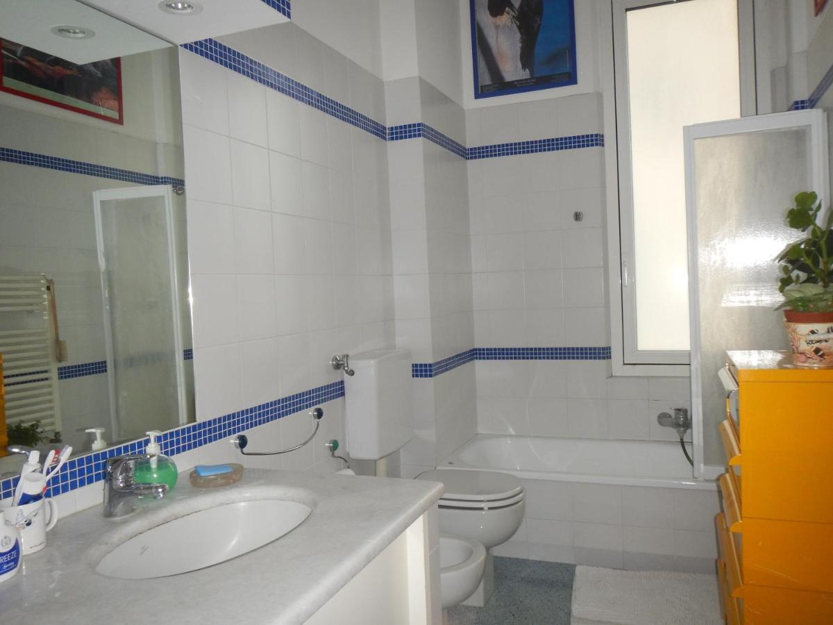 Gli Anemoni B&B Free Parking Genoa Ngoại thất bức ảnh