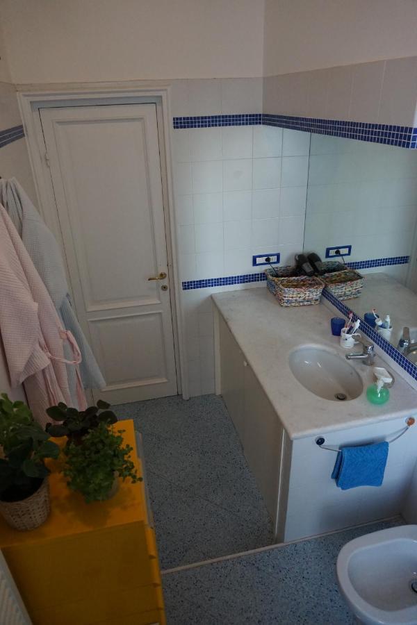 Gli Anemoni B&B Free Parking Genoa Ngoại thất bức ảnh